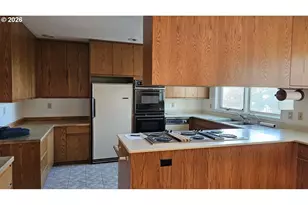 635 Radar Rd, Yachats, OR 97498 - Photo 10