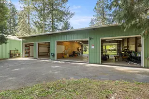 738 Elgarose Rd, Roseburg, OR 97471 - Photo 40
