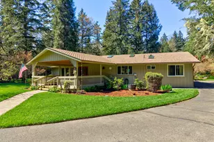 738 Elgarose Rd, Roseburg, OR 97471 - Photo 1