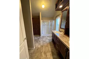 1207 E 10th, The Dalles, OR 97058 - Photo 10