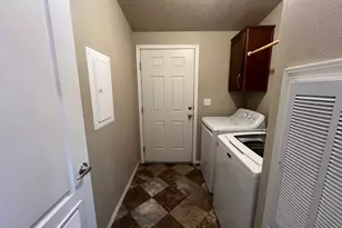 1207 E 10th, The Dalles, OR 97058 - Photo 14