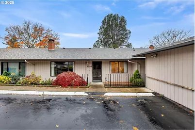 3704 NE 45th St, Vancouver, WA 98661 - Photo 1