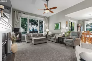 4925 E Masters Dr, Newberg, OR 97132 - Photo 6