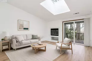 11990 SW Corby Dr, Portland, OR 97225 - Photo 2