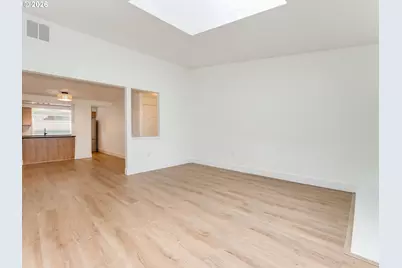 11990 SW Corby Dr #2, Portland, OR 97225 - Photo 6