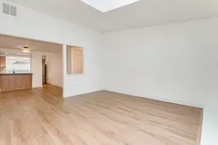 11990 SW Corby Dr, Portland, OR 97225 - Photo 6