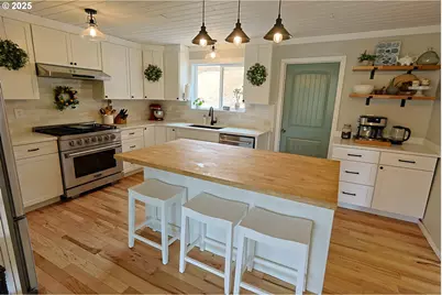 58894 Old Railroad Grade Rd, Coquille, OR 97423 - Photo 12