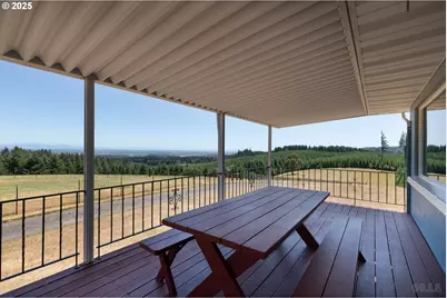 55496 Pioneer Rd, Scappoose, OR 97056 - Photo 4