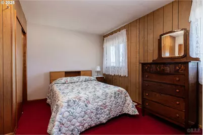 55496 Pioneer Rd, Scappoose, OR 97056 - Photo 18