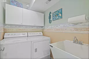 5776 NW Keel Ave, Lincoln City, OR 97367 - Photo 12