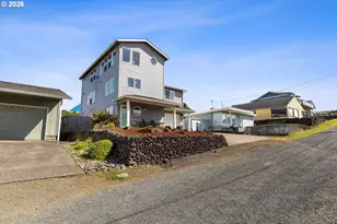 5776 NW Keel Ave, Lincoln City, OR 97367 - Photo 46