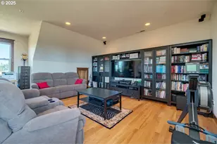 11825 NE Finn Hill Loop, Carlton, OR 97111 - Photo 22