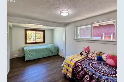 5170 Grand Ave #31, Florence, OR 97439 - Photo 12