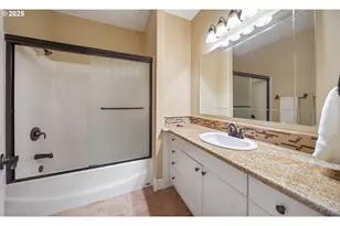 37310 Fawn Dr, Lebanon, OR 97355 - Photo 22