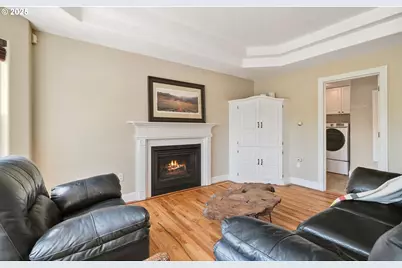 37310 Fawn Dr, Lebanon, OR 97355 - Photo 10
