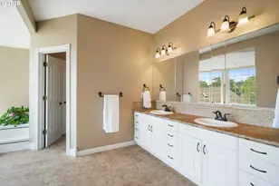 37310 Fawn Dr, Lebanon, OR 97355 - Photo 16