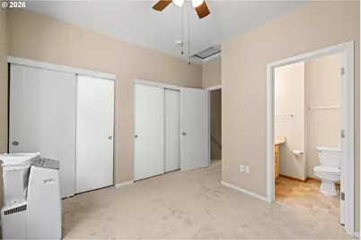 621 SW Dillan Dr, Beaverton, OR 97006 - Photo 16