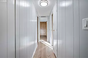 708 51st St, Springfield, OR 97478 - Photo 16