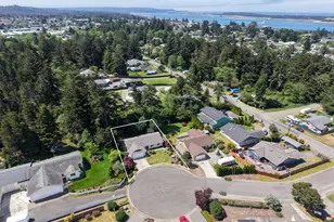 1077 Pirates Ct, Coos Bay, OR 97420 - Photo 42