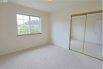 1077 Pirates Ct, Coos Bay, OR 97420 - Photo 32