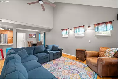 215 E Hereford St, Gladstone, OR 97027 - Photo 12