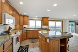 13988 NW Grandview Pl, Banks, OR 97106 - Photo 12