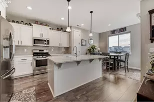 12056 SE Punch Bowl Fls Ct, Happy Valley, OR 97086 - Photo 10