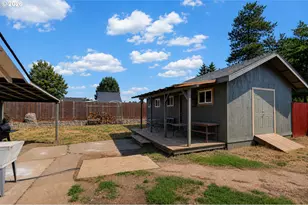 1549 NE 9th St, McMinnville, OR 97128 - Photo 16