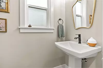 1525 Alsea Dr, Eugene, OR 97408 - Photo 18