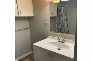 418 NW 9th St, Pendleton, OR 97801 - Photo 4