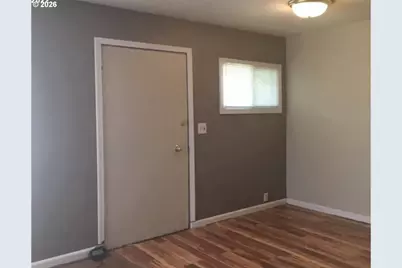 418 NW 9th St, Pendleton, OR 97801 - Photo 8