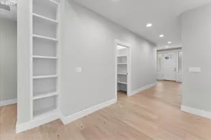 2405 NW 68th ST, Vancouver, WA 98665 - Photo 28