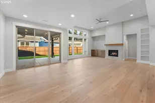 2405 NW 68th ST, Vancouver, WA 98665 - Photo 8