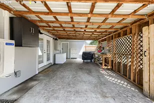 310 NE 4th Ave, Canby, OR 97013 - Photo 22