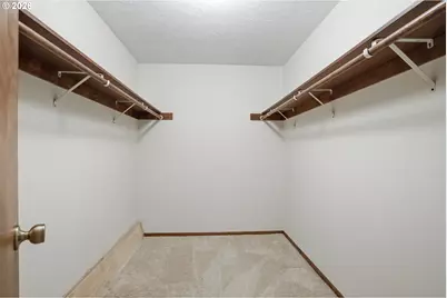 17300 Timothy Way, Gladstone, OR 97027 - Photo 18