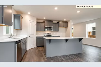 12107 NE 16th St, Vancouver, WA 98684 - Photo 2
