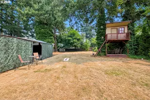 1102 NE 106th Ave, Portland, OR 97220 - Photo 28