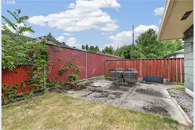 3210 SE Sherrett St, Milwaukie, OR 97222 - Photo 30
