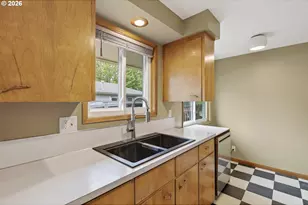 3210 SE Sherrett St, Milwaukie, OR 97222 - Photo 10