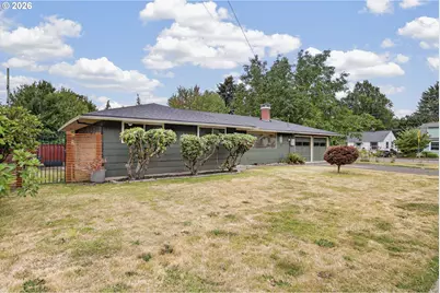 3210 SE Sherrett St, Milwaukie, OR 97222 - Photo 2