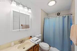 2130 Southwest Blvd, Coos Bay, OR 97420 - Photo 26