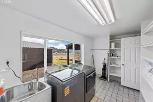 2130 Southwest Blvd, Coos Bay, OR 97420 - Photo 16
