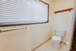 20775 SW Vienna Dr, Beaverton, OR 97078 - Photo 40