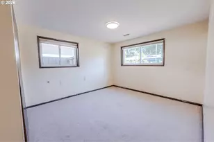 20775 SW Vienna Dr, Beaverton, OR 97078 - Photo 36