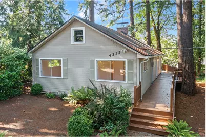 4315 SW Flower St, Portland, OR 97221 - Photo 2