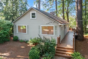 4315 SW Flower St, Portland, OR 97221 - Photo 2