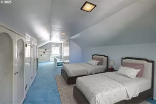 7067 N University Ave, Portland, OR 97203 - Photo 28