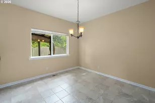 19760 SW Red Oak Ln, Beaverton, OR 97078 - Photo 8