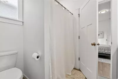 872 Laurel Pl, Silverton, OR 97381 - Photo 20