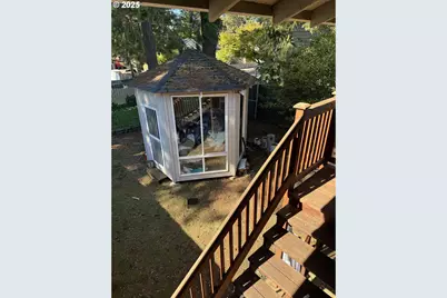 13511 SE Market St, Portland, OR 97233 - Photo 22